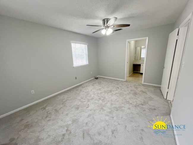 Building Photo - Spacious 3-Bedroom Condo with Community Am...