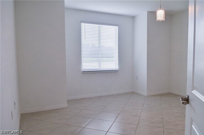 Building Photo - 6039 Ellerston Wy