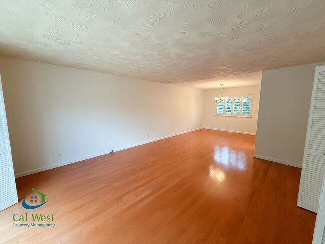 Building Photo - $4395 - Spacious 5 Bed/3 Bath Gilroy Home Located in Sunrise Park Neighborhood