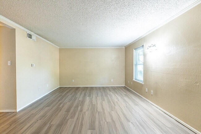 Building Photo - 4737 48th St