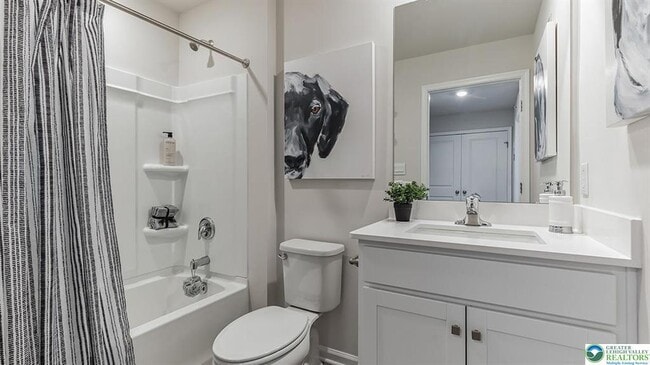 Building Photo - 1253 Susan Cir