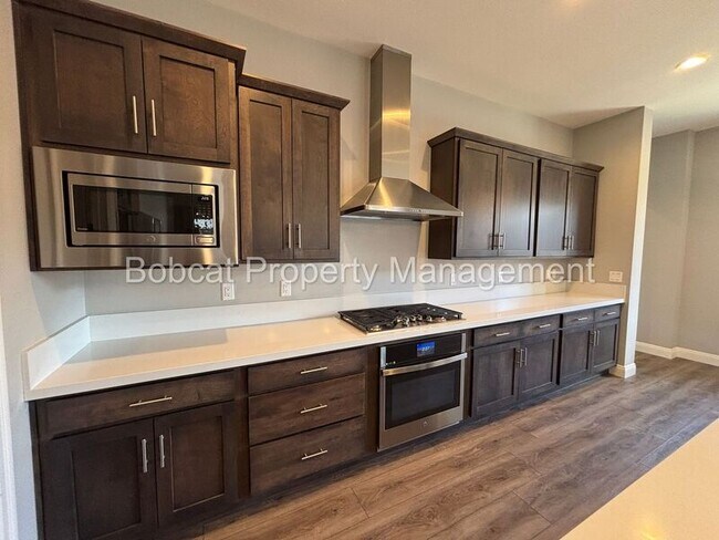 Building Photo - 3108 Cambria Lp