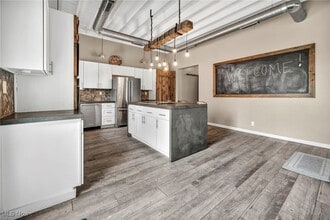 Building Photo - 34300 Cooley Rd