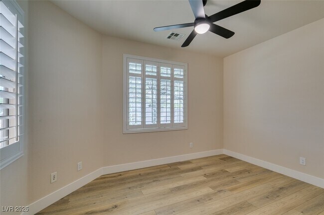 Building Photo - 2180 Dogwood Ranch Ave