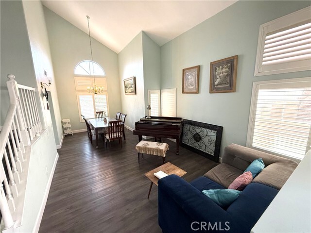 Building Photo - 10237 Kernwood Ct