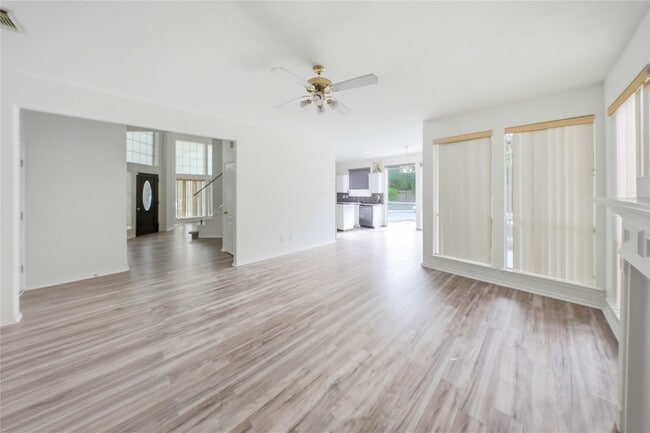 Building Photo - 2415 Mills Creek Dr