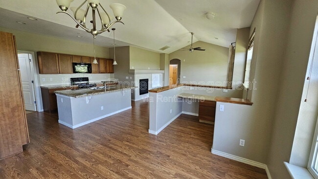 Building Photo - 11992 W Long Cir