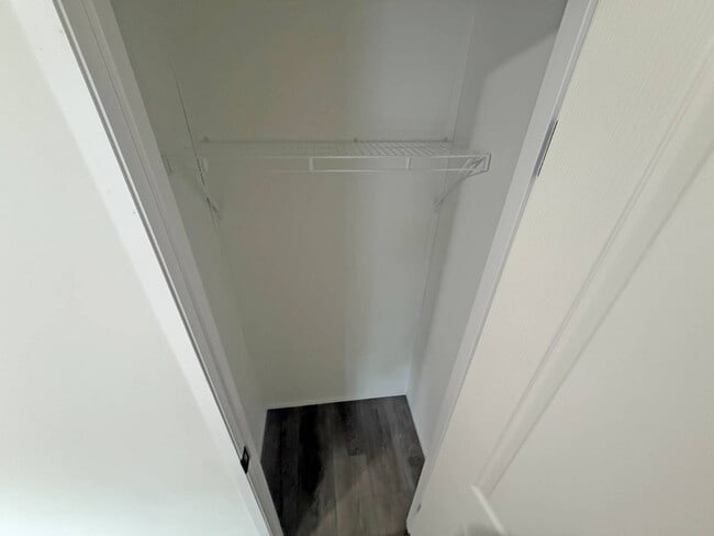 Building Photo - 2501 N Apperson Way