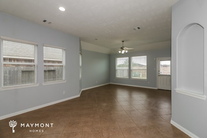 Building Photo - 1843 Luminous Waters Ln