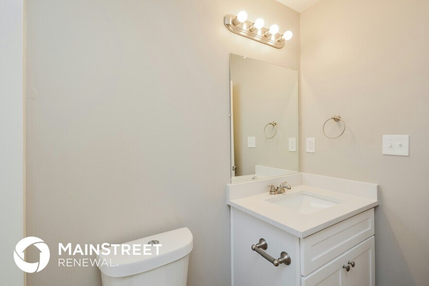 Building Photo - 5375 Rocky Pine Dr