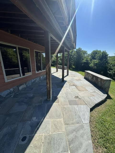 Building Photo - July Only: Submit your application this month and pay a reduced application fee of just $32. Moun...