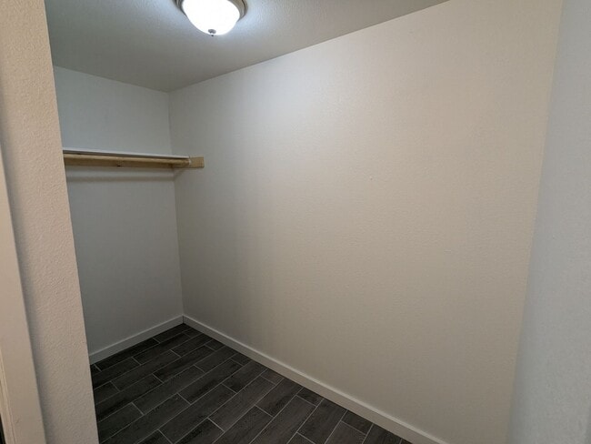 Interior Photo - Pepperwood