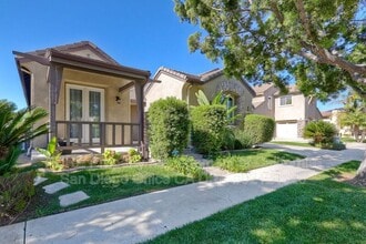 Building Photo - 1428 Heatherwood Ave