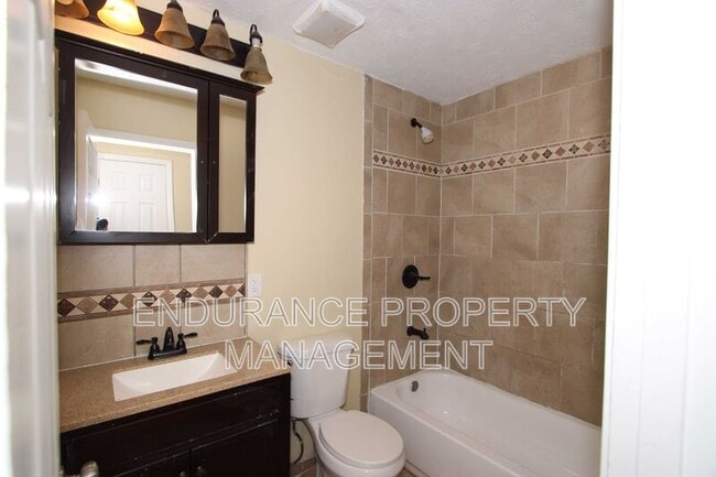 Building Photo - 3842 Otis Dr