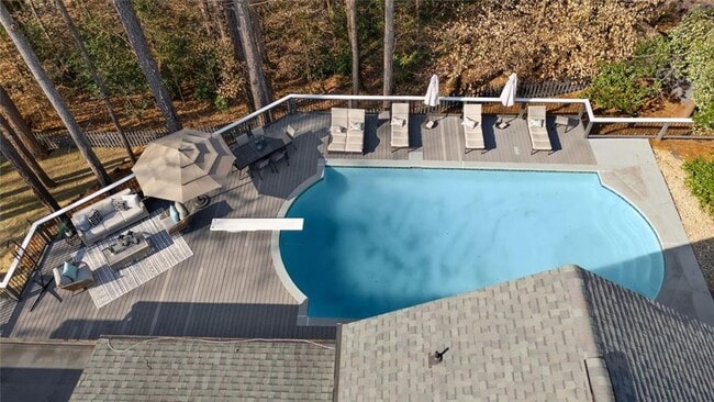 Building Photo - 6260 River Overlook Dr NW
