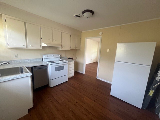 Building Photo - 338 Pelham Creek Dr