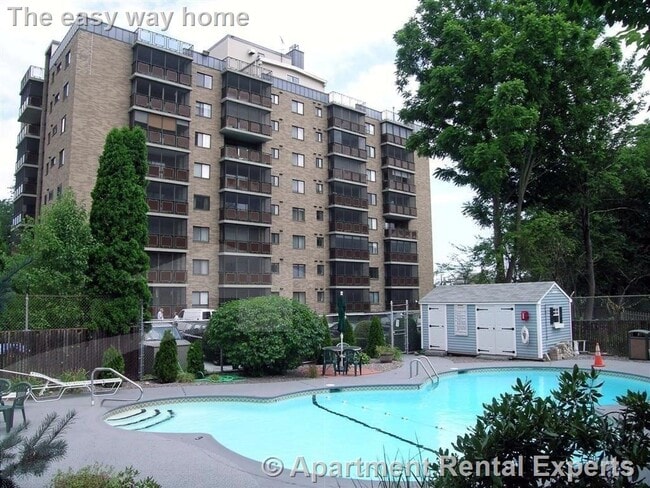 Building Photo - 990 Massachusetts Ave