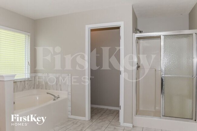 Building Photo - 4673 Beau Point Ct SW