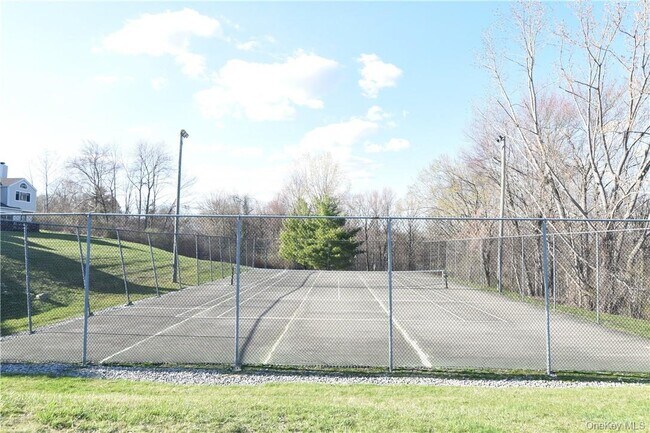 Building Photo - 1403 Eagles Ridge Rd