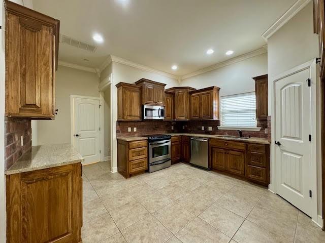 Building Photo - 3704 W Cherokee Rd