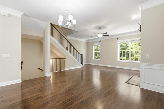 Building Photo - 2270 Tenor Ln