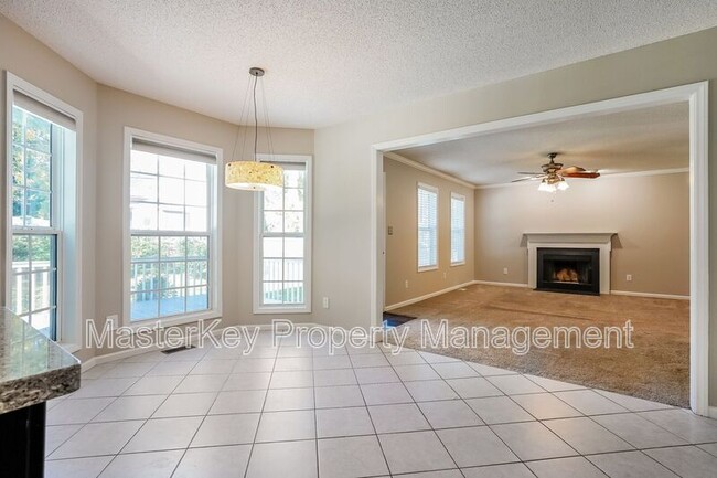 Building Photo - 105 Grandtree Ct