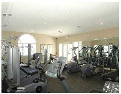 Building Photo - 731 Lyons Rd