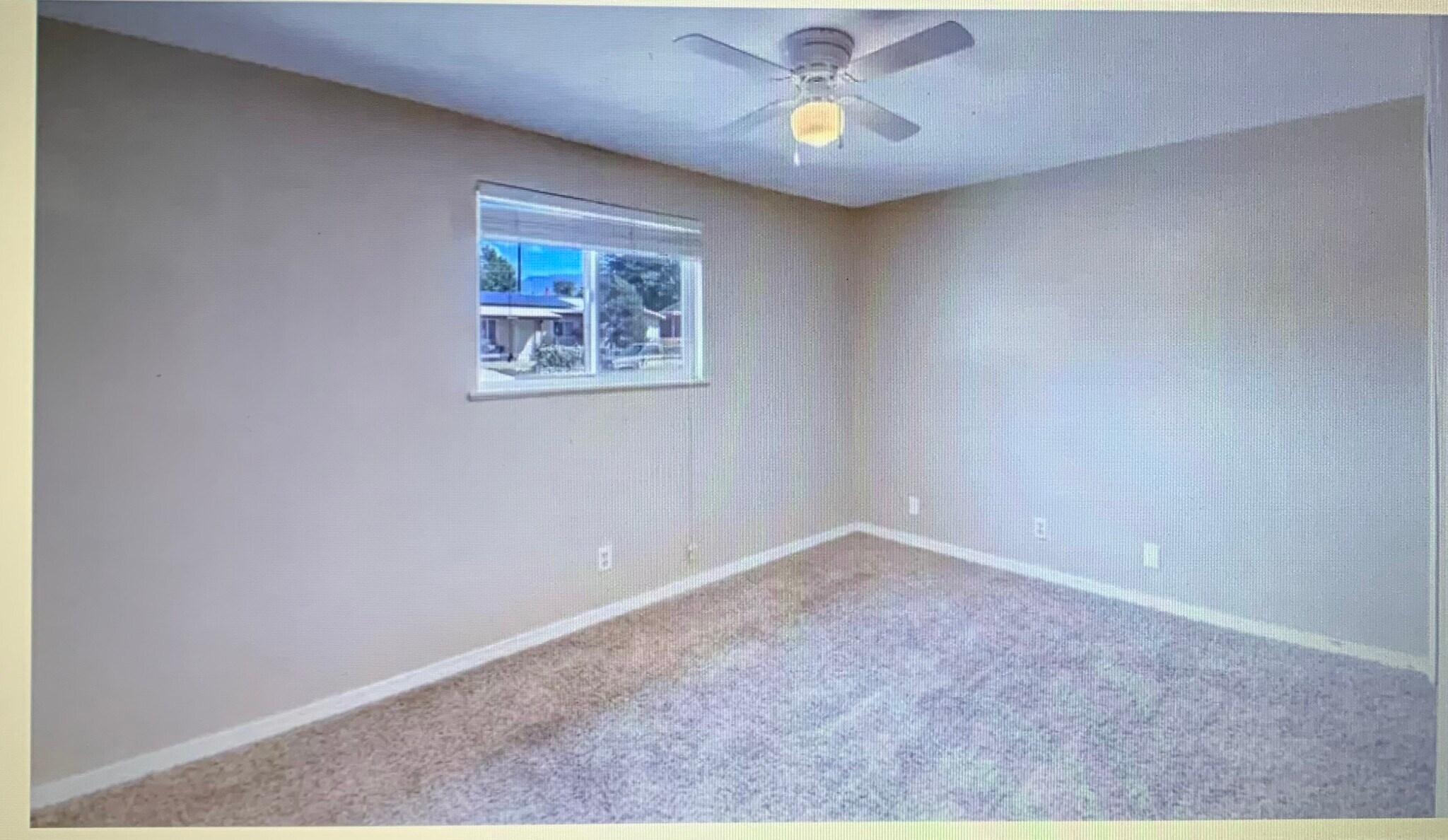 Bedroom - 11504 Mahlon Ave NE