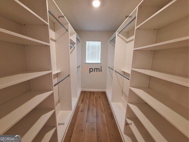 Building Photo - 4644 Piston Jct SW