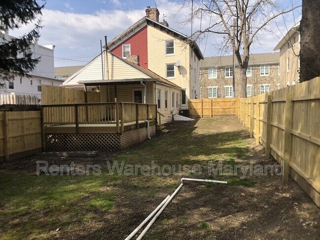 Building Photo - 1519 Union Ave