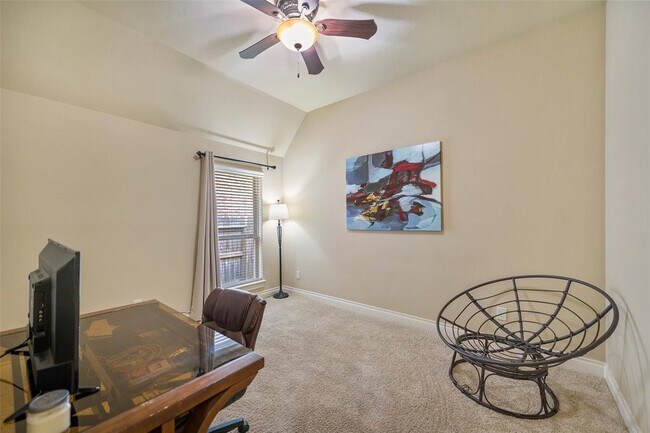 Building Photo - 27930 Colonial Point Dr