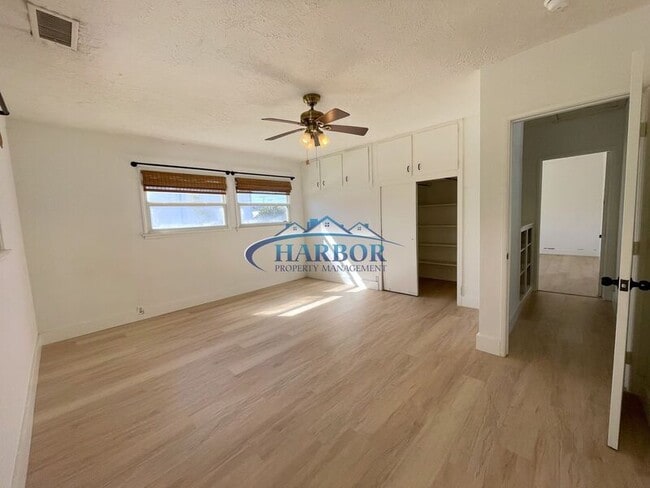 Building Photo - 21502 Berendo Ave