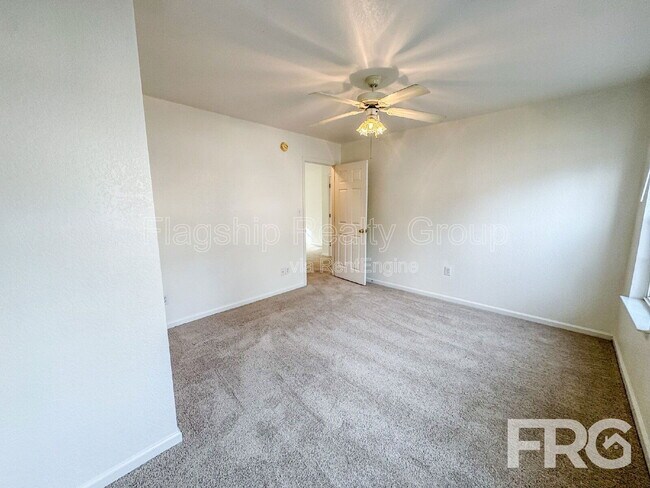 Building Photo - 4270 Williamsbrook Ln