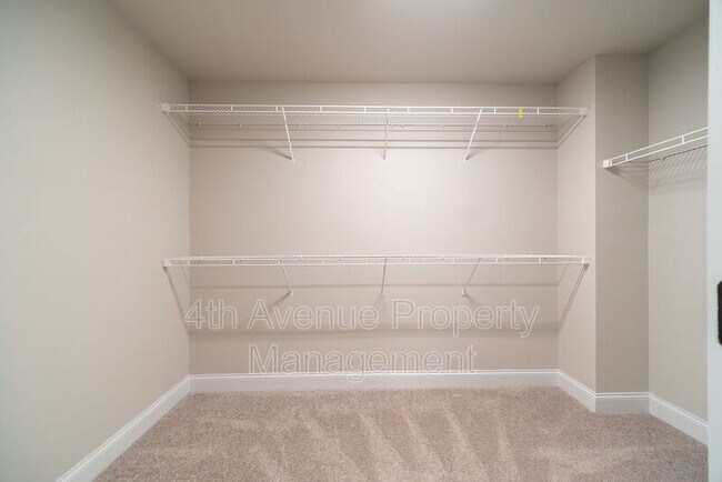 Building Photo - 417 Hudson Cove Trl