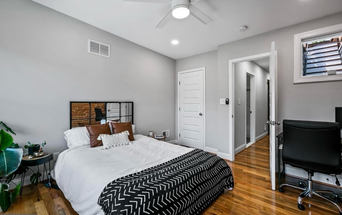 Bedroom 2 -Second Floor with Private Bath - 106 E Clement St