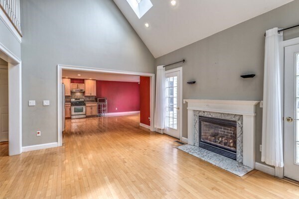 Building Photo - 27 Meyer Hill Dr