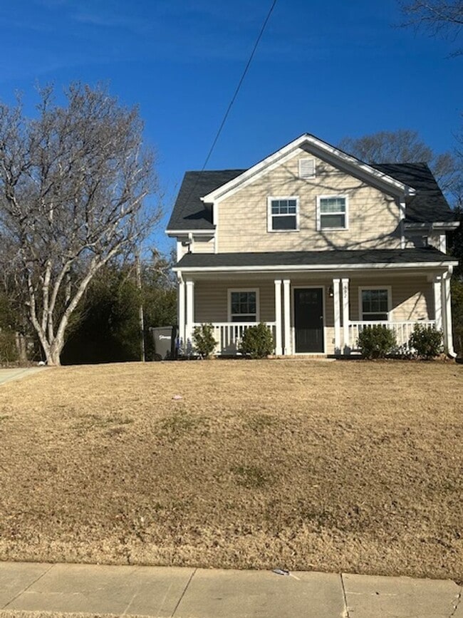 Building Photo - 592 Farley Ave