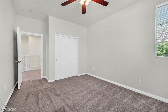 Building Photo - 7565 Grassy Bank St