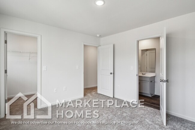 Building Photo - 3504 Marksbury Dr