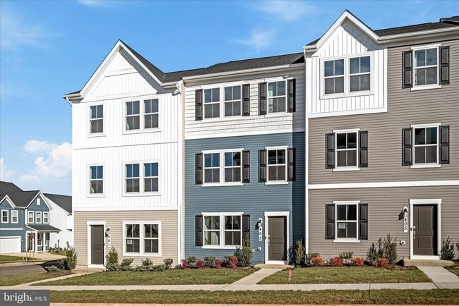 Building Photo - 403 18th Ave