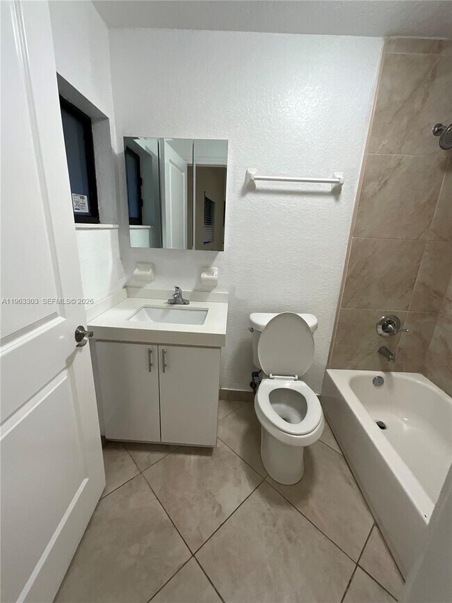 Building Photo - 437 NW 81st St.