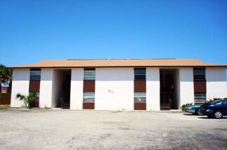 Building Photo - Hickory Apartments