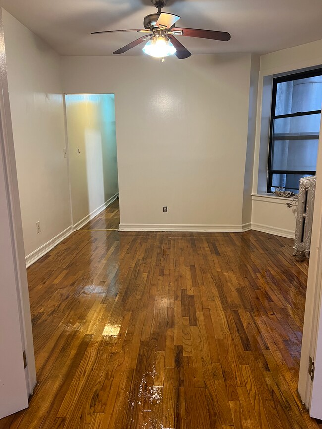 Living Room - 525 W 151st St