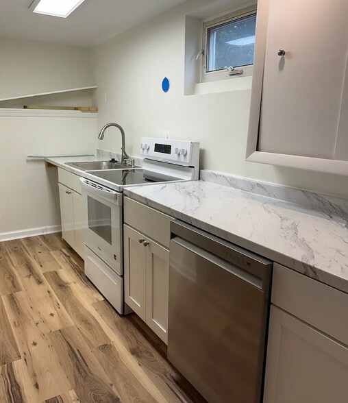 Kitchen - 2615 13th Rd S