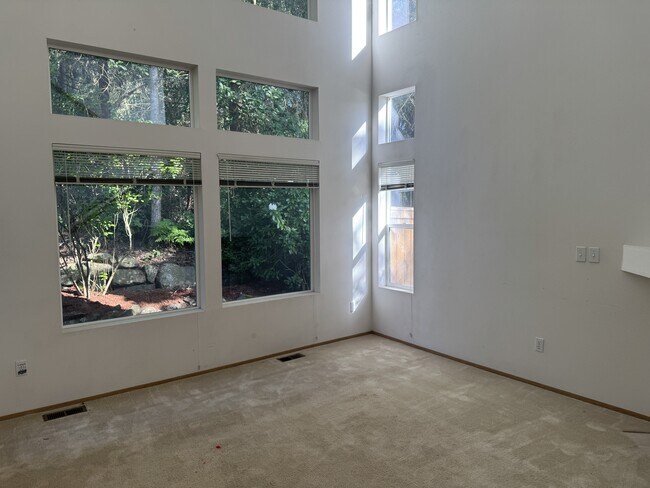 Building Photo - 11634 Breckenridge Ln NW