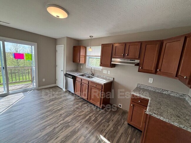 Building Photo - 209 Wexford Dr