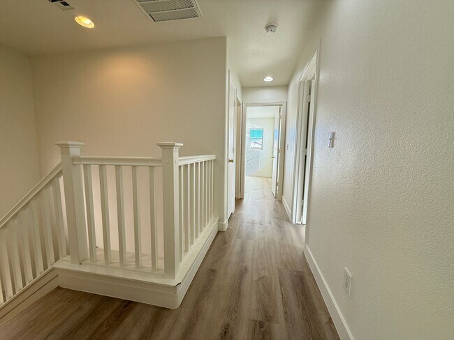 Building Photo - 8971 College Green St