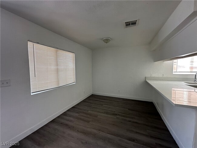 Building Photo - 6966 Issac Ave