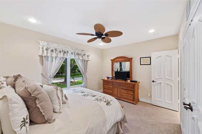 Building Photo - 1600 S Ocean Dr