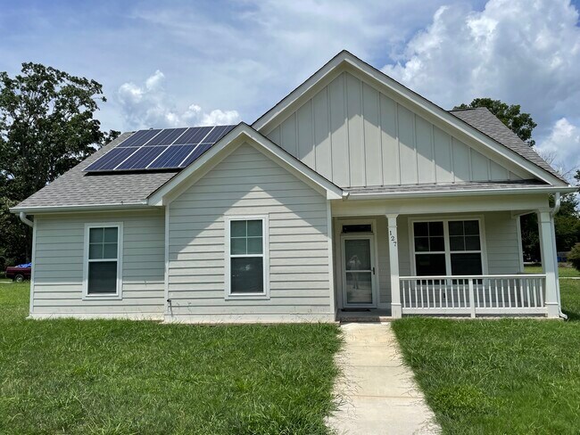 Building Photo - 127 N Parkdale Ave